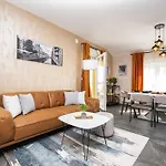 Apartment Garden Boutique *