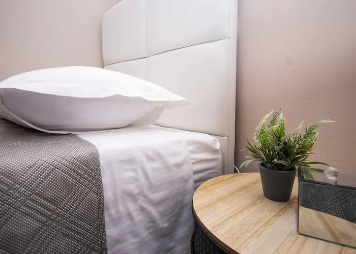 Garden Boutique アパート *