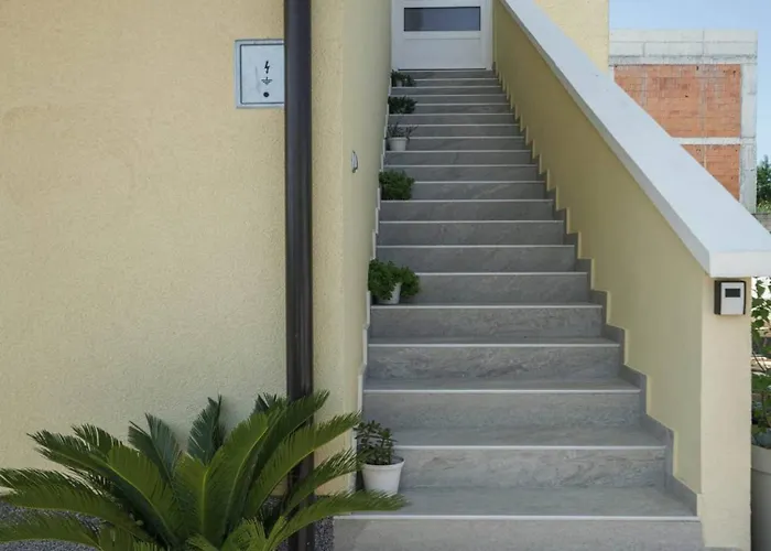 Garden Boutique * וודיצה